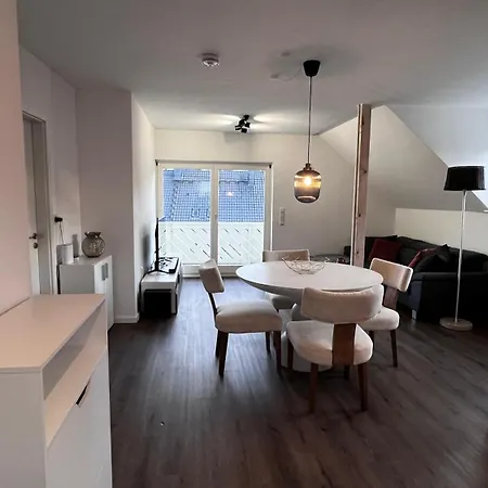Weber Apartment *